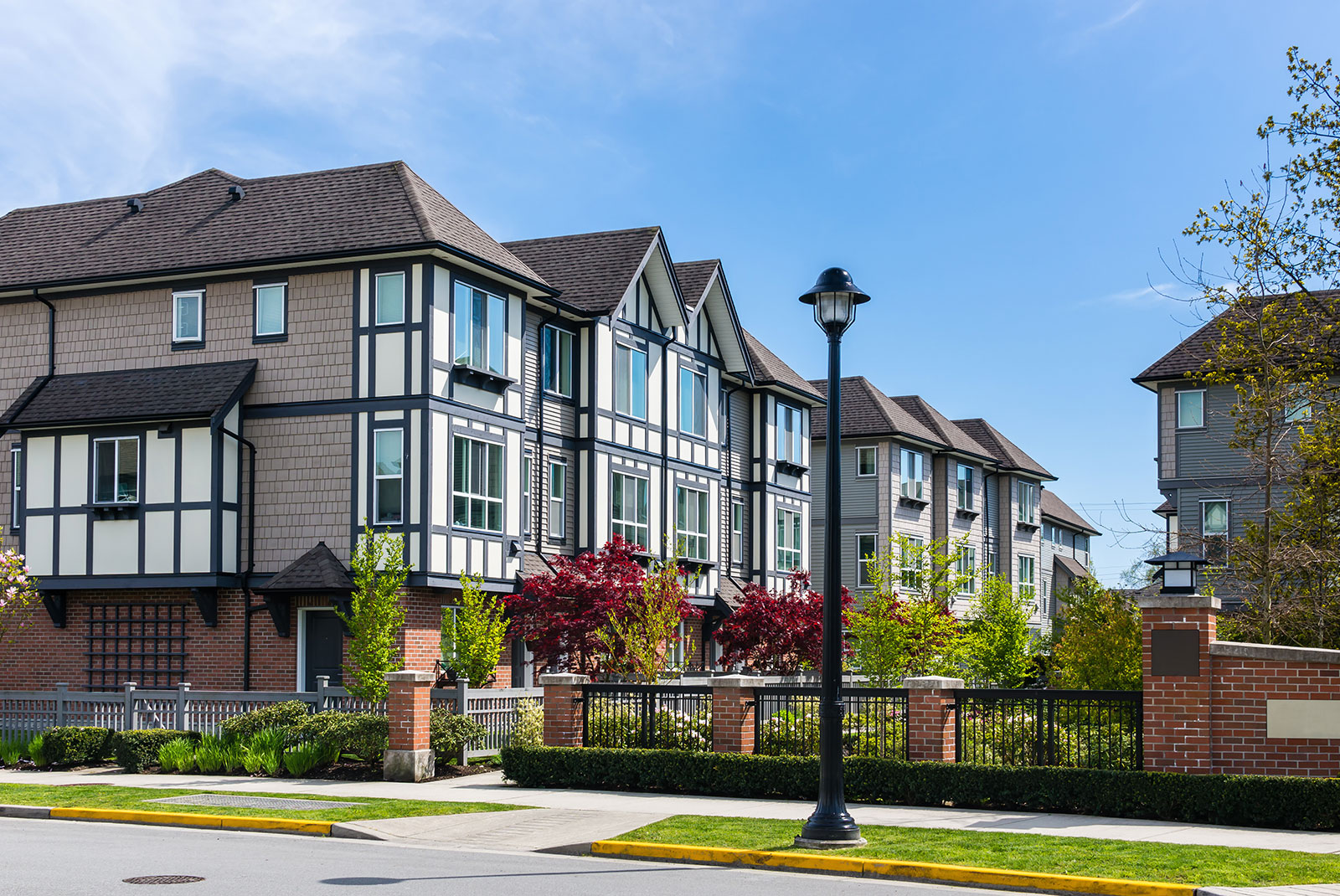 Fox Hollow Apartments